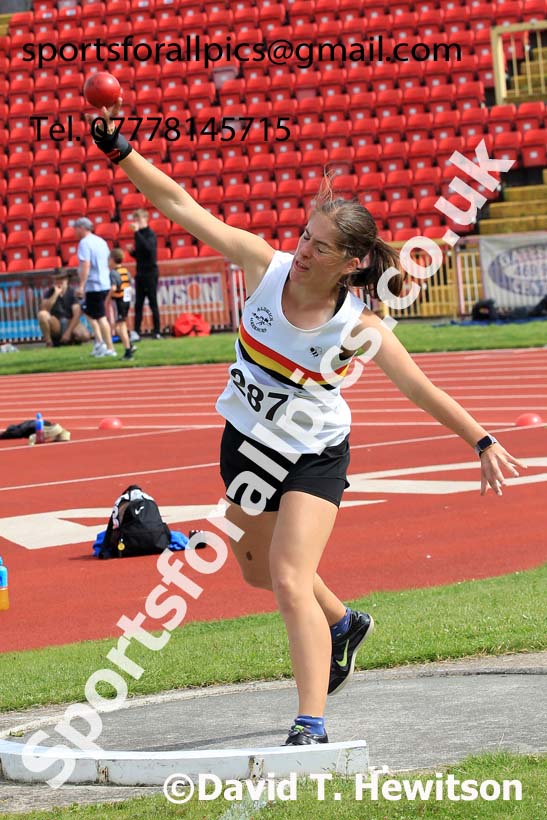 Shot Putt, 2024 Gateshead Tartan Games.  Photo: David T. Hewitson/Sports for All Pics